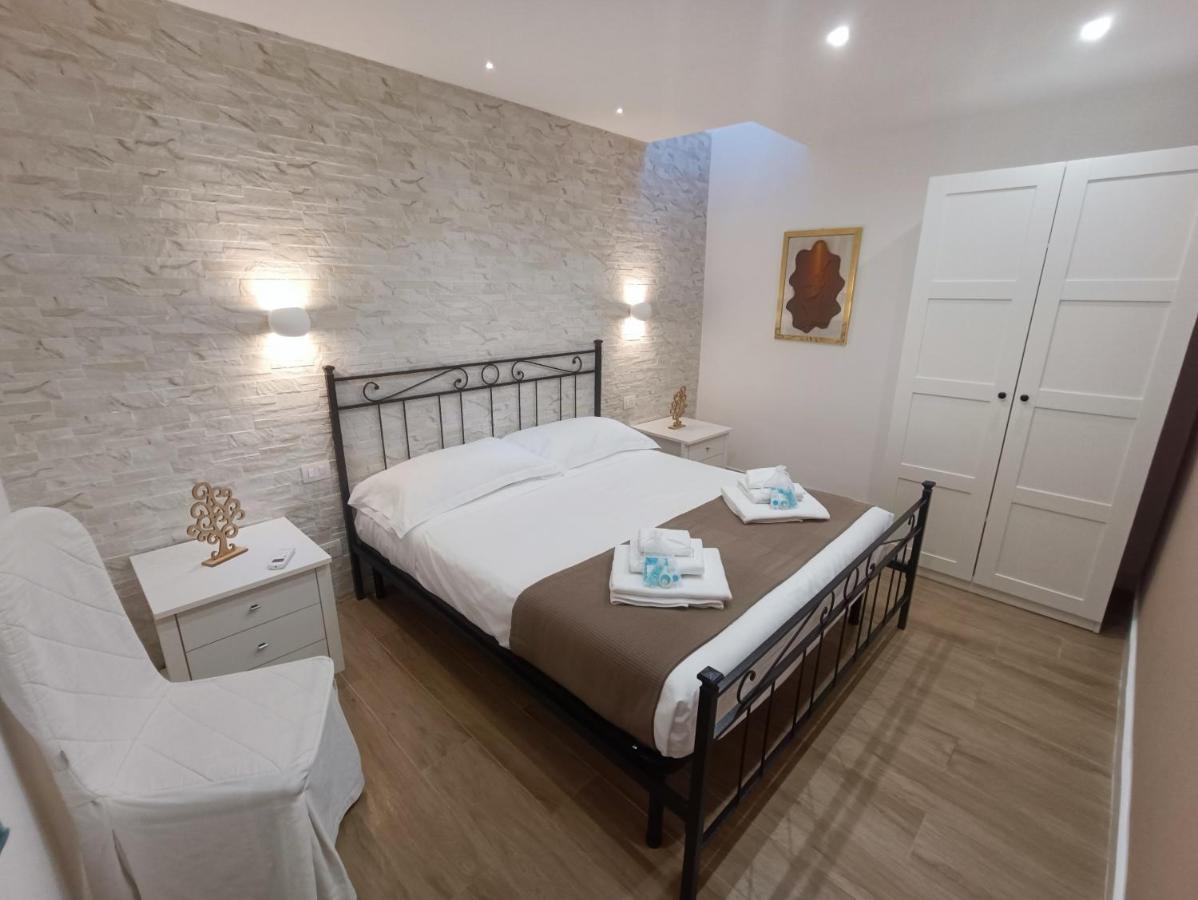 Ventidue Venti Hotel Бари Екстериор снимка