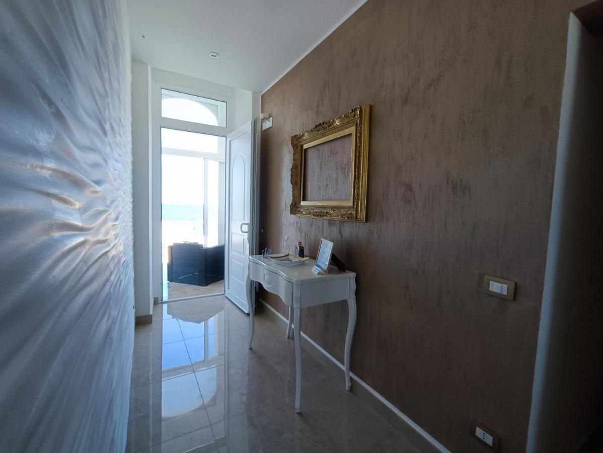 Ventidue Venti Hotel Бари Екстериор снимка